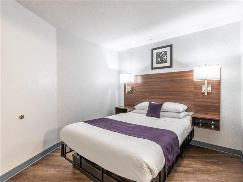 Americas Best Value Inn Searcy Buitenkant foto