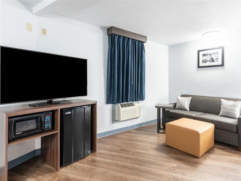 Americas Best Value Inn Searcy Buitenkant foto