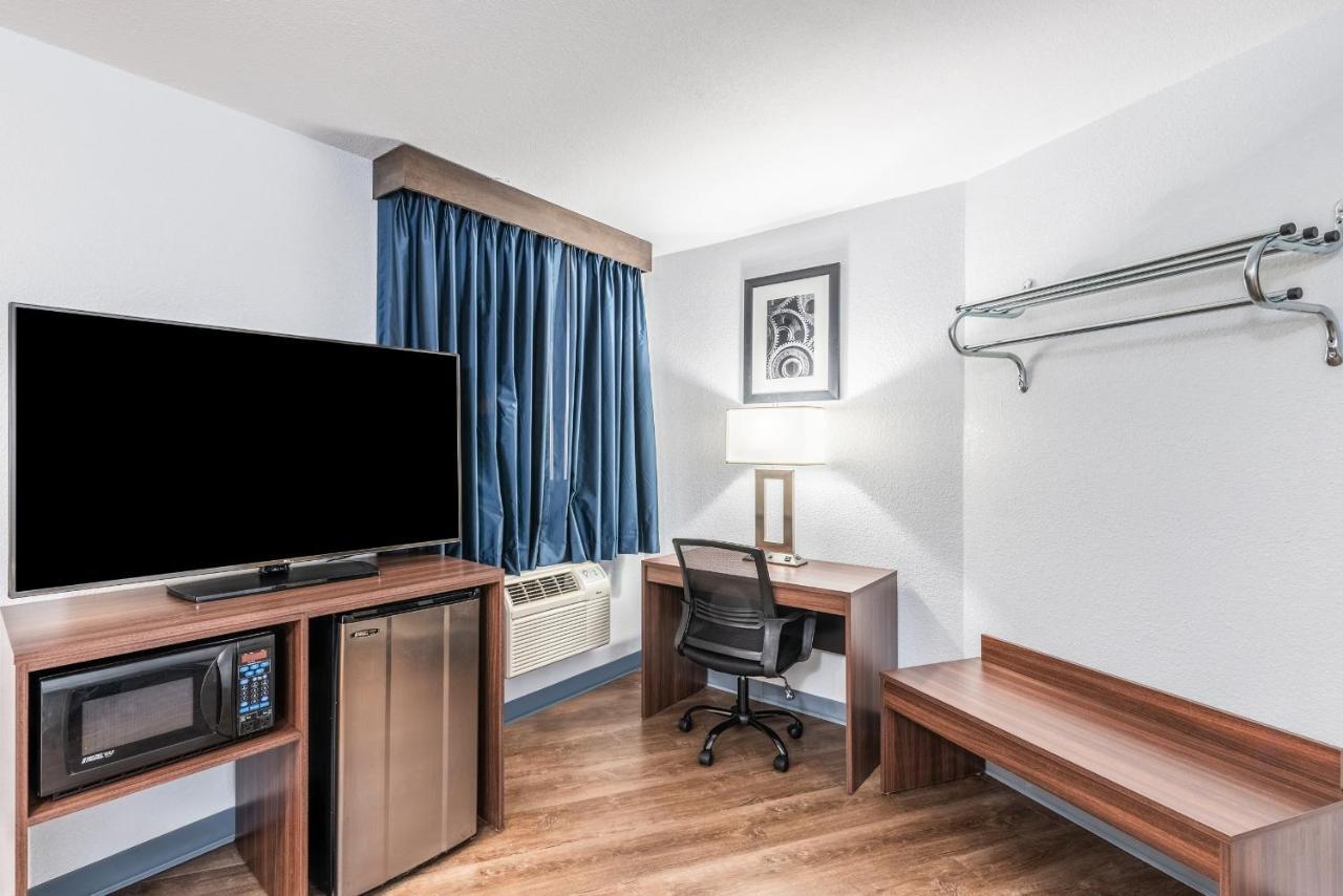 Americas Best Value Inn Searcy Buitenkant foto